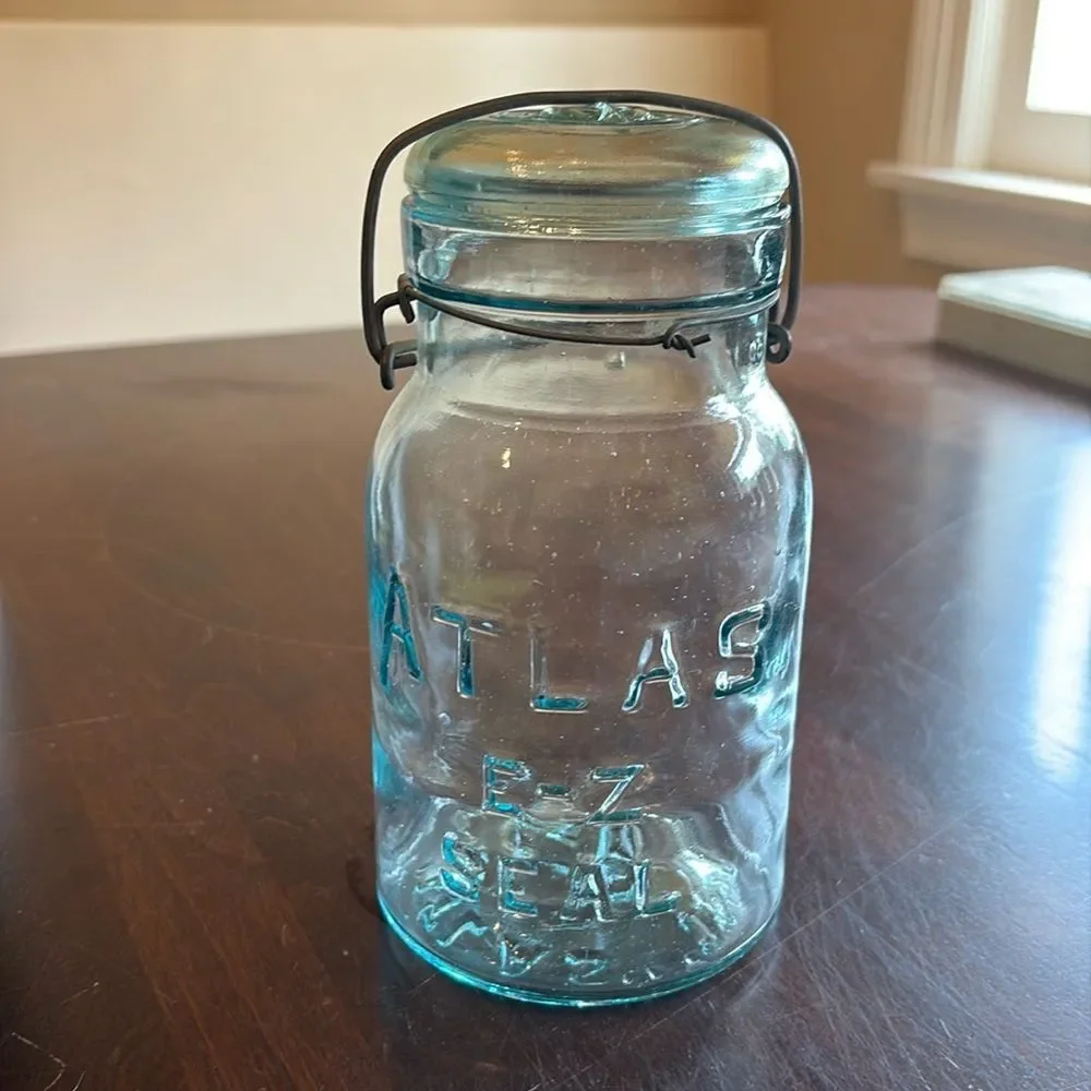 Vintage blue atlas E – Z seal quart canning jar